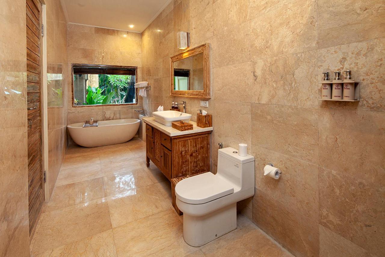 Deluxe Room with Pool View