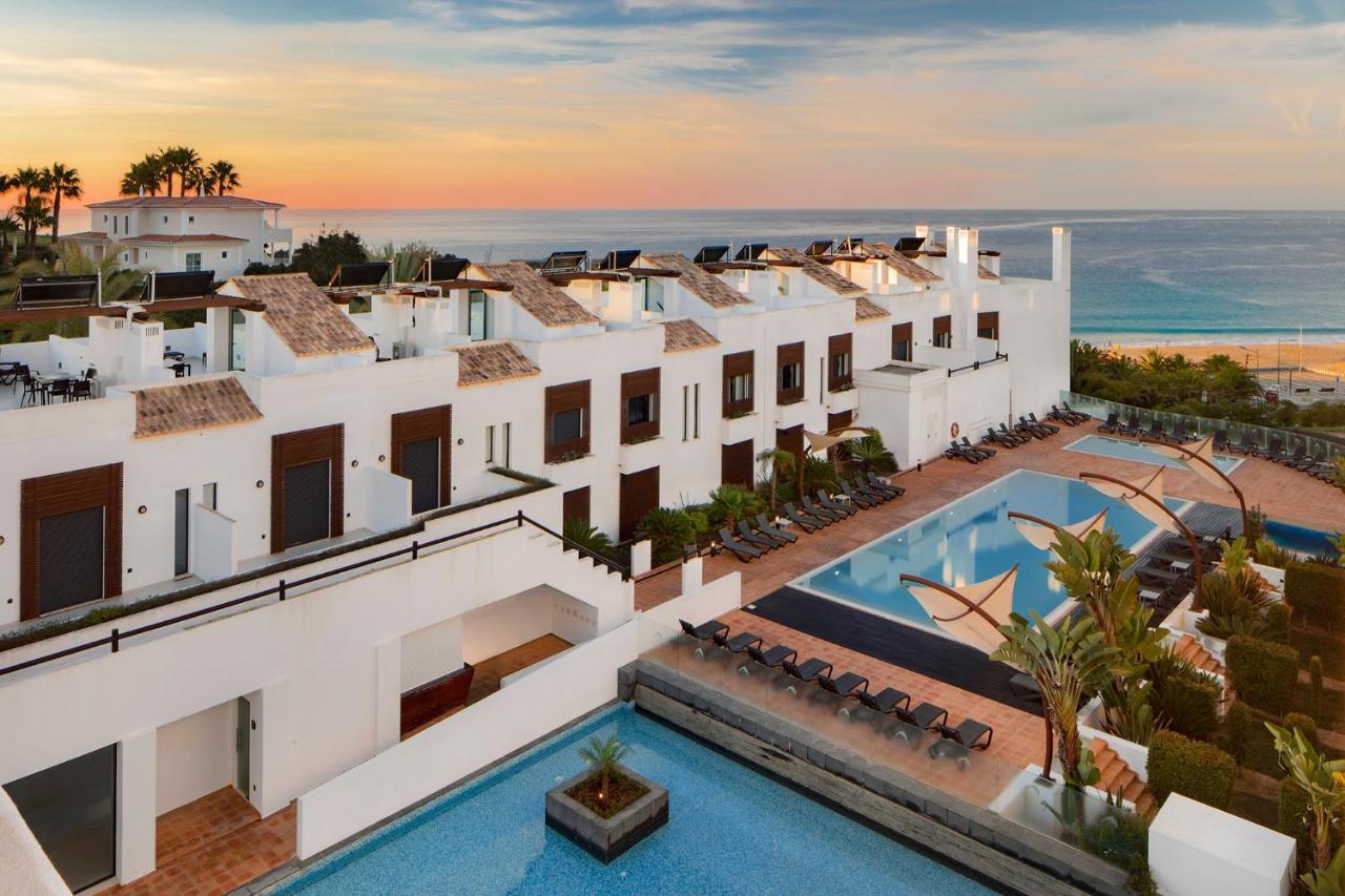 Two-Bedroom Apartment with Sea View,1012285024:JPEG