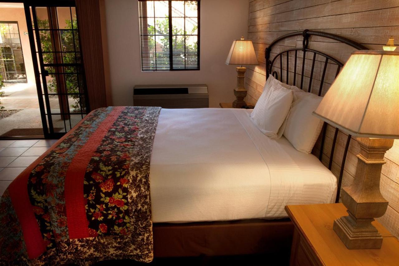 King Room,1041196798:JPEG