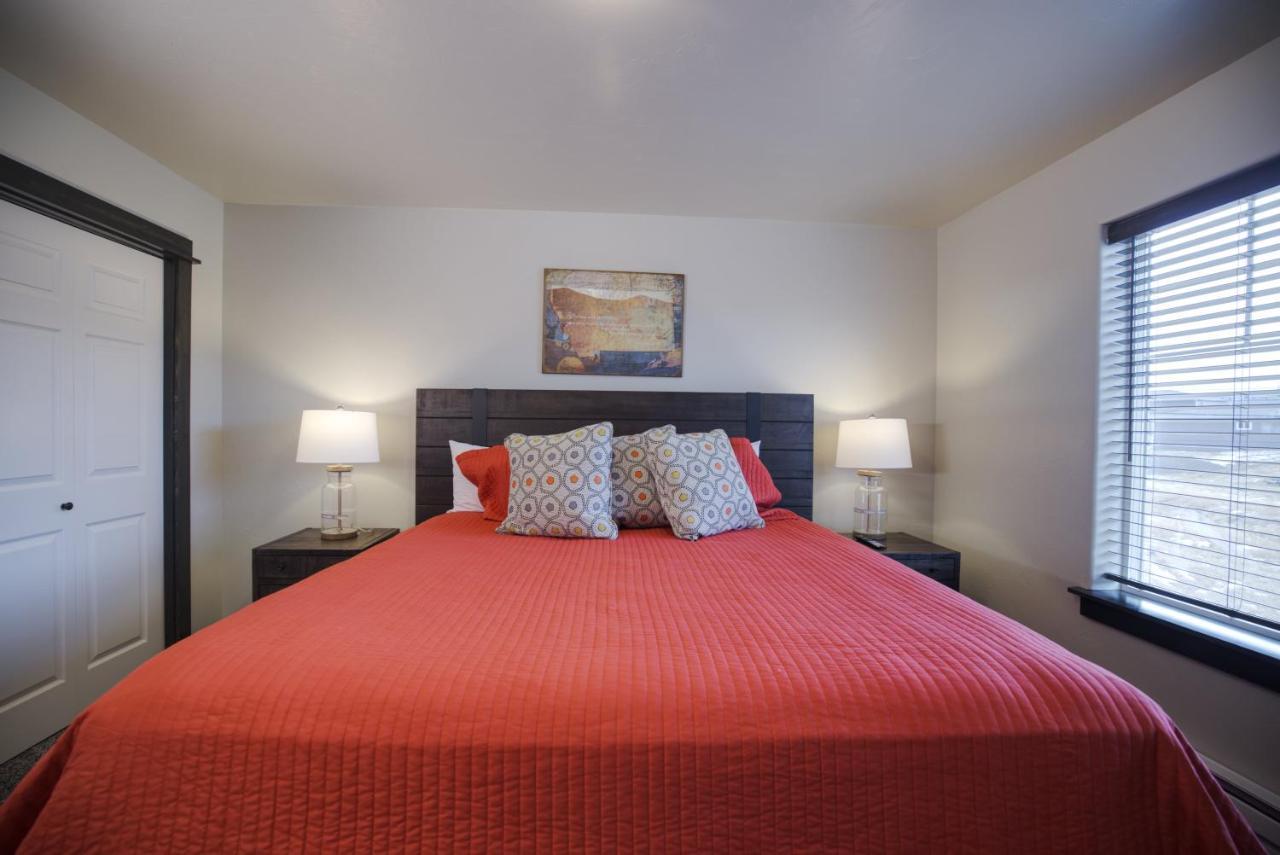 Two-Bedroom Townhouse
