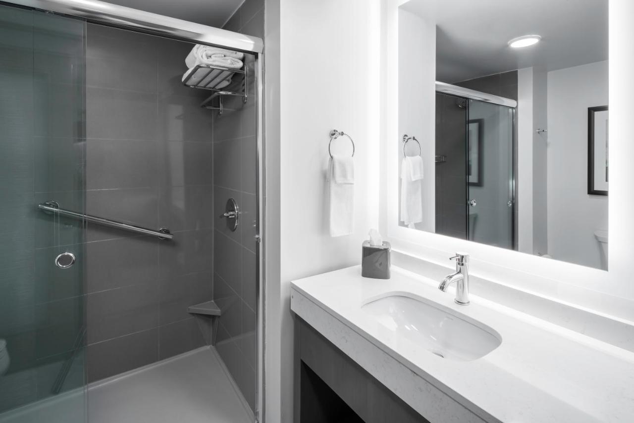 King Studio Suite with Kitchen and Sofa Bed,1078364989:JPEG