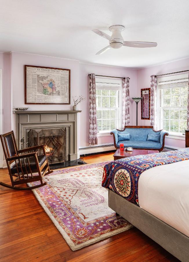 King Suite with Balcony