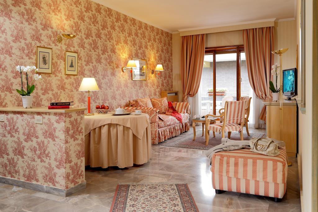 Superior Two-Bedroom Family Apartment with Balcony