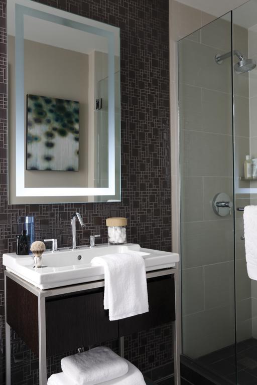 Deluxe King Room,112923234:JPEG