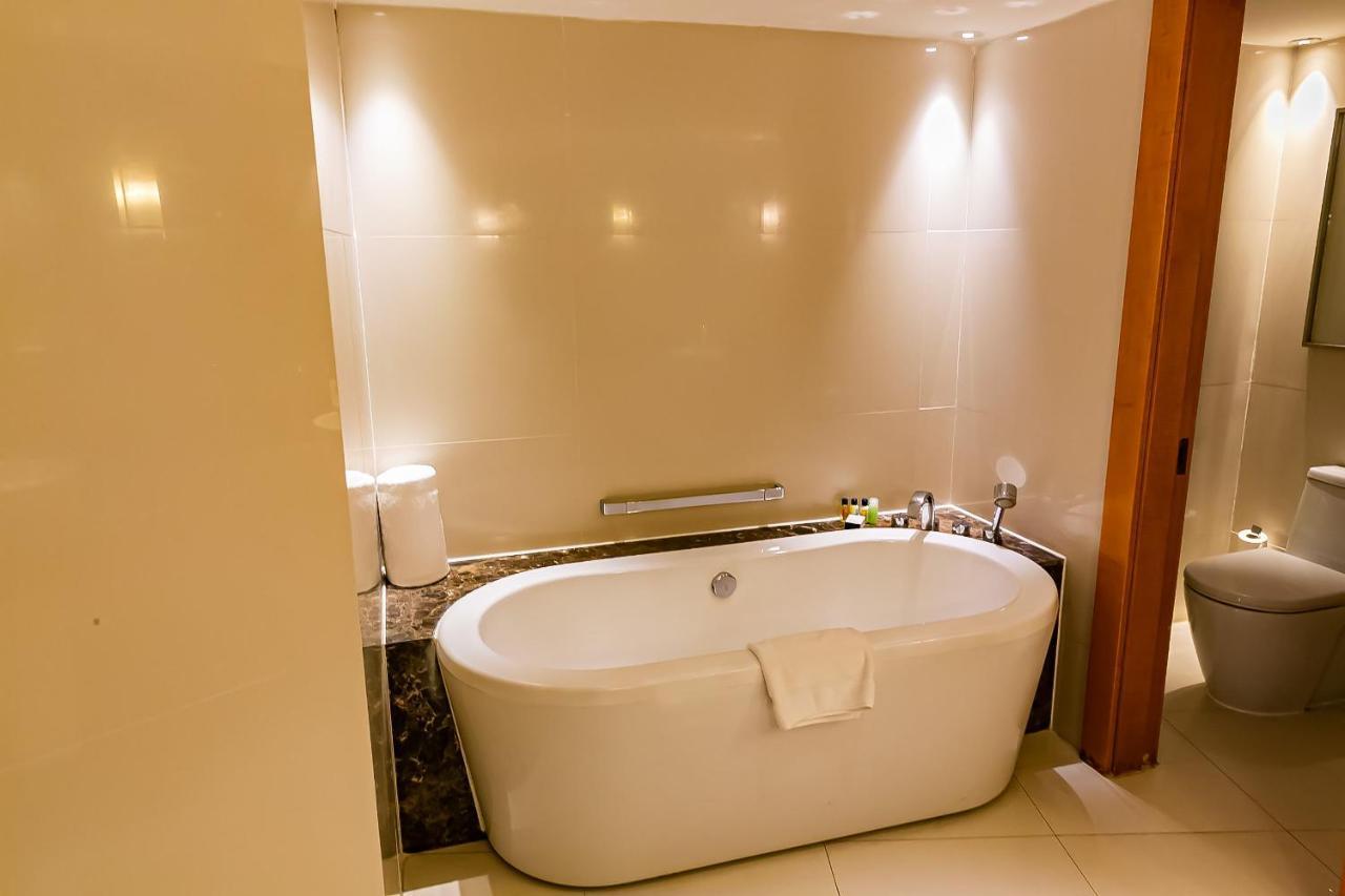 Deluxe Suite,1176924571:JPEG