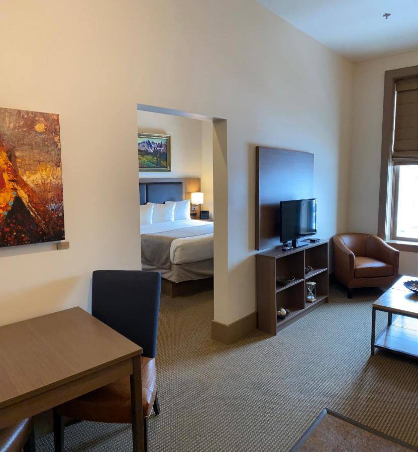 Presidential Suite