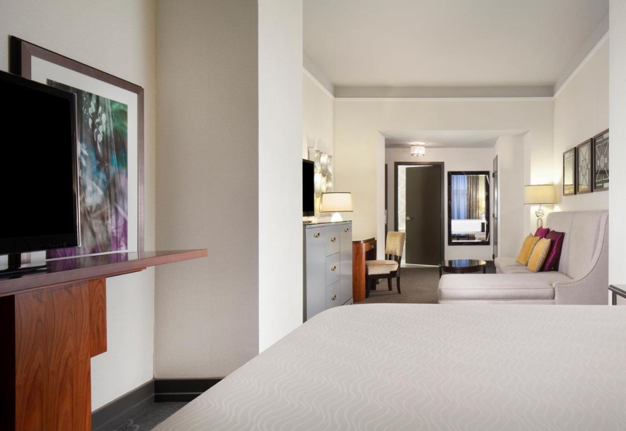 Premium King Room,1275640537:JPEG