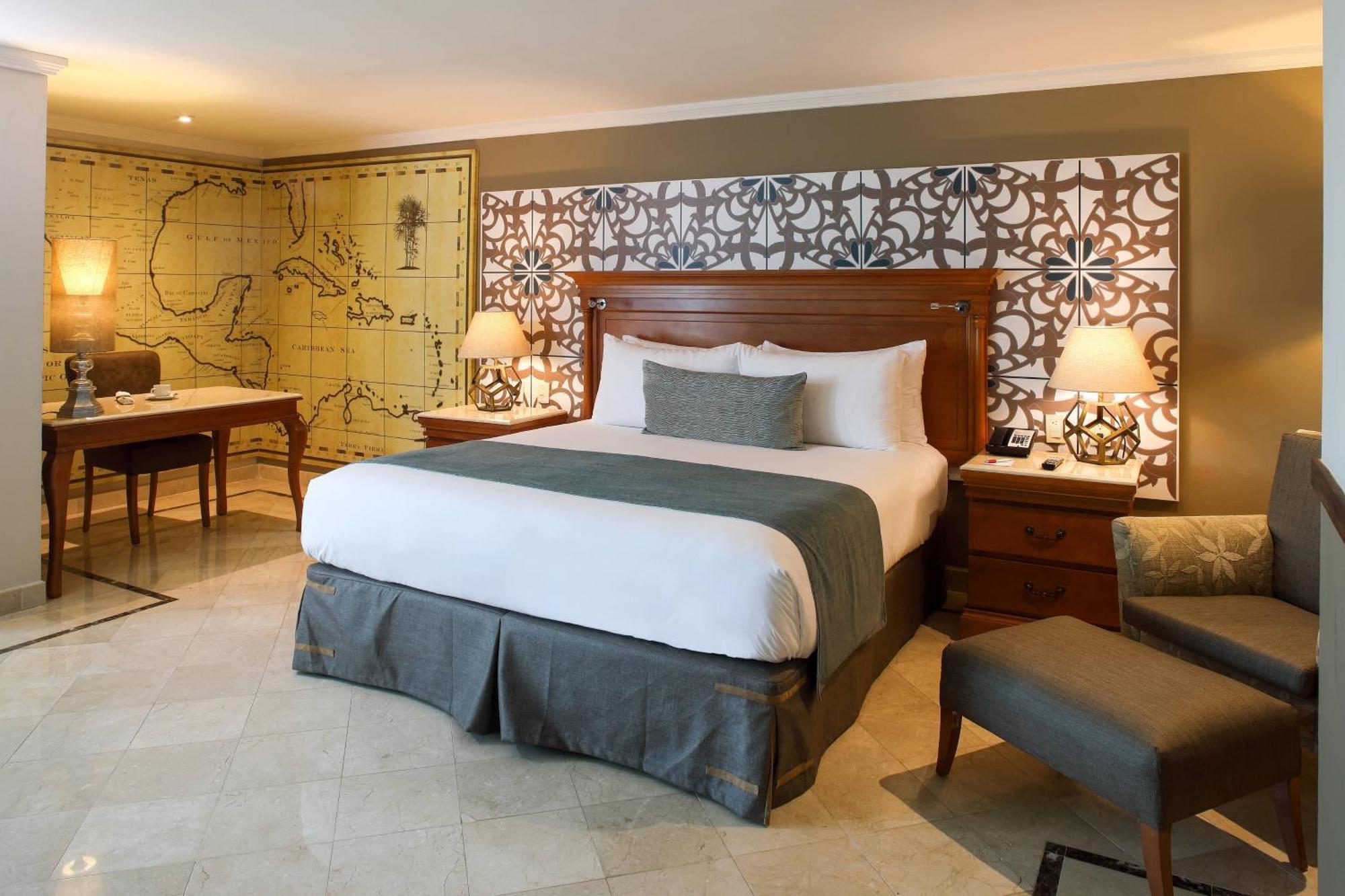 M Club lounge access, 1 Bedroom Junior Suite, 1 King