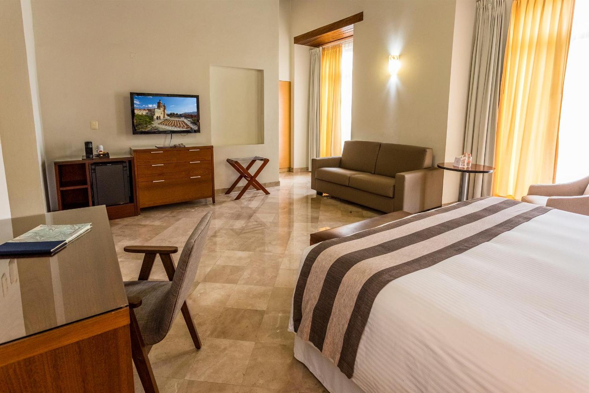 Junior Suite,1208466727:JPEG