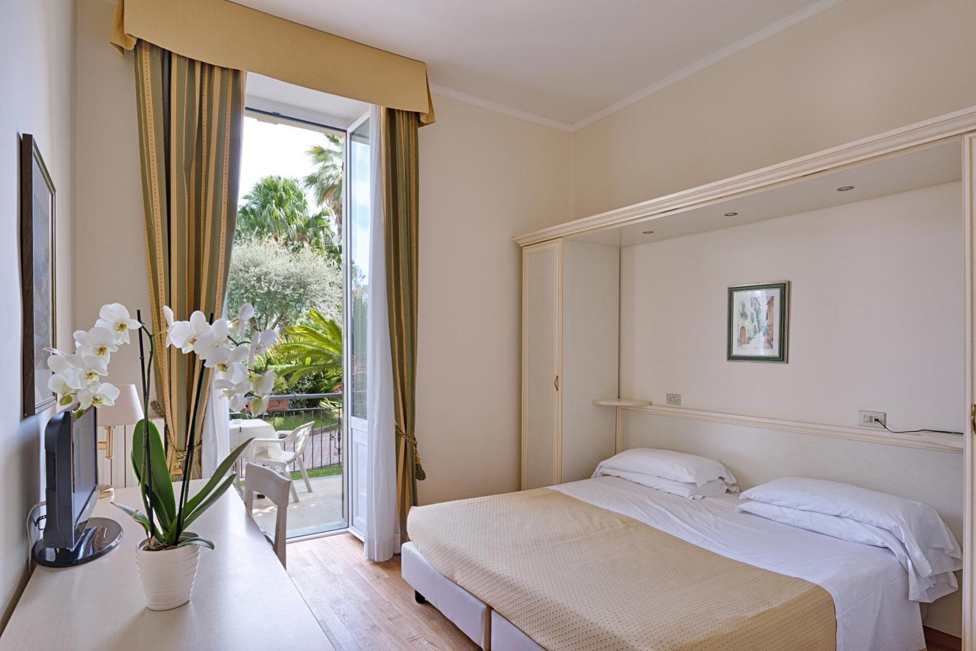 Standard Double or Twin Room with Balcony