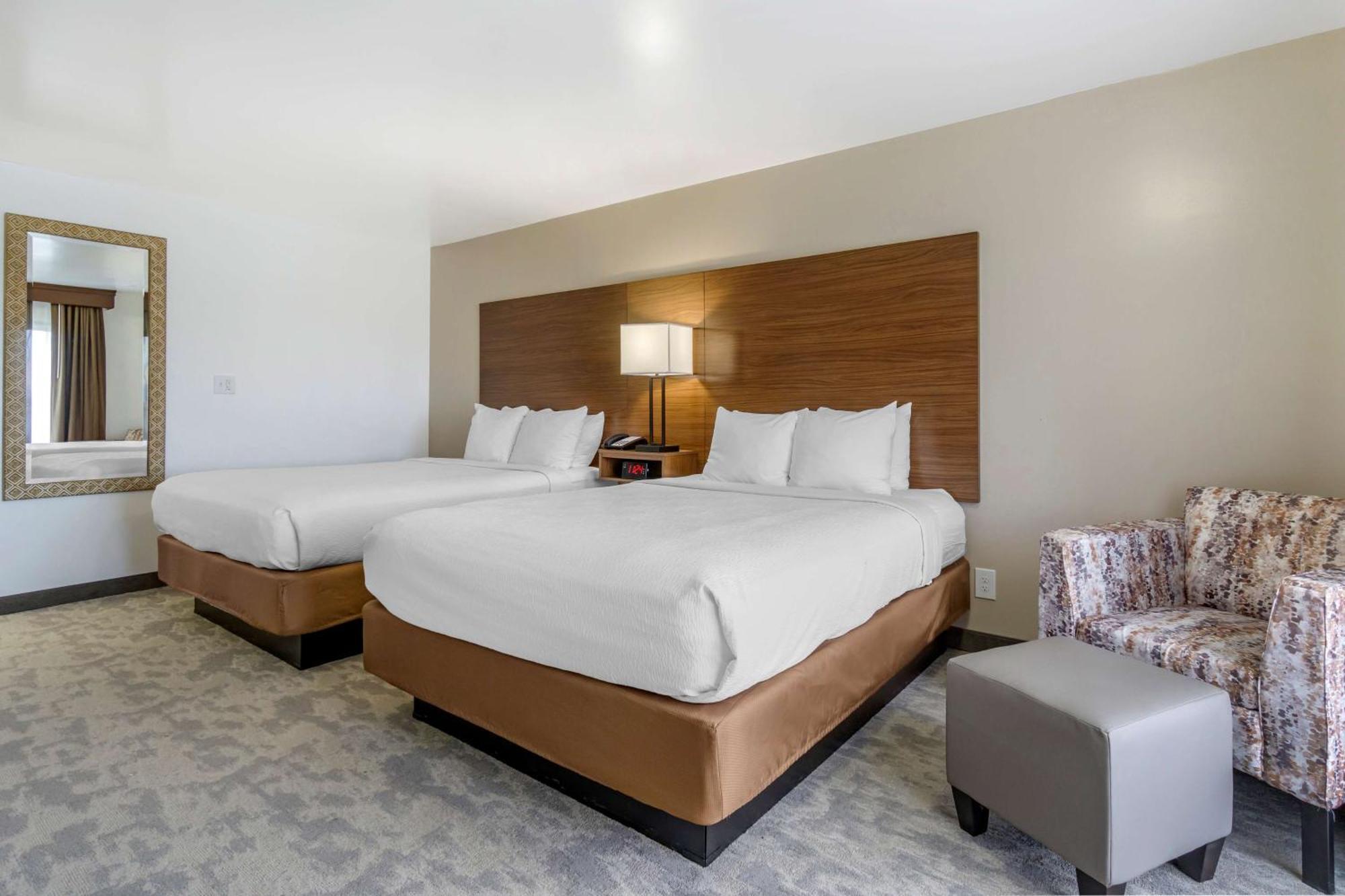 Queen Room with Two Queen Beds