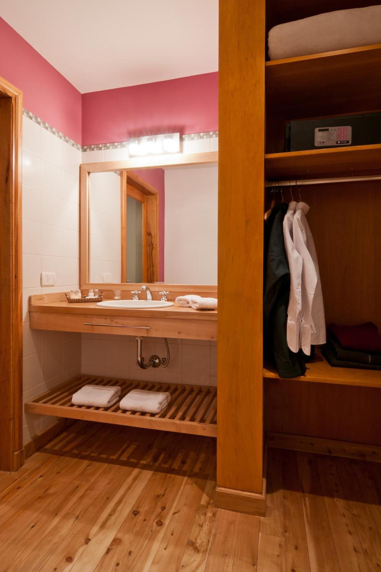 Standard Double Room,1220394523:JPEG