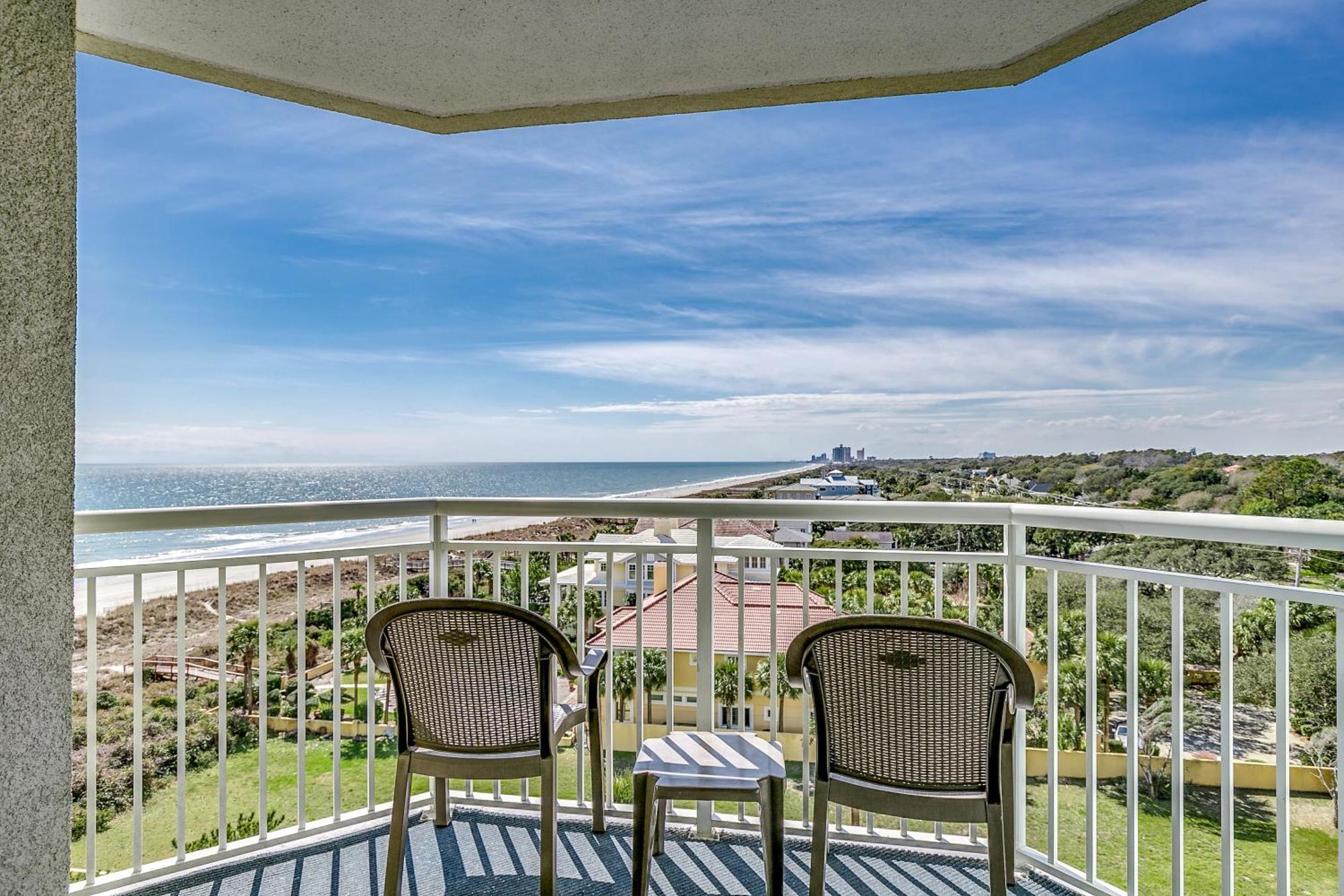 Oceanfront Two-Bedroom Apartment Partial View,1227114920:JPEG