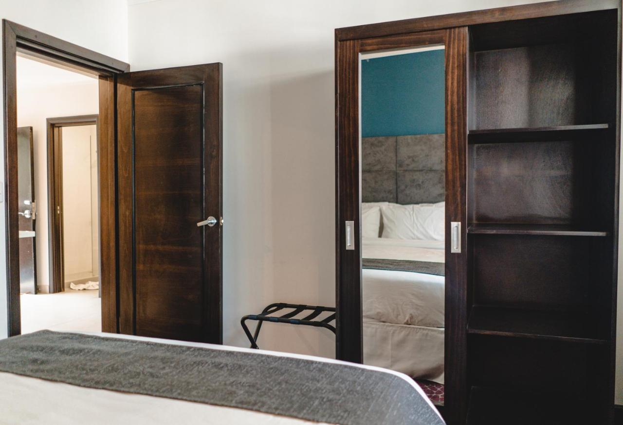 Family Room (no view),1629401609:JPEG