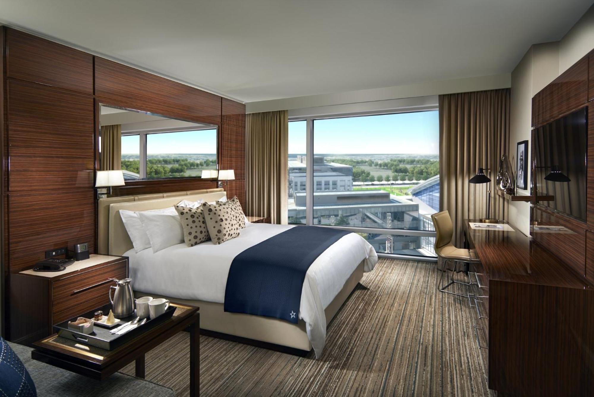 ADA Premier Room - 1 King Bed