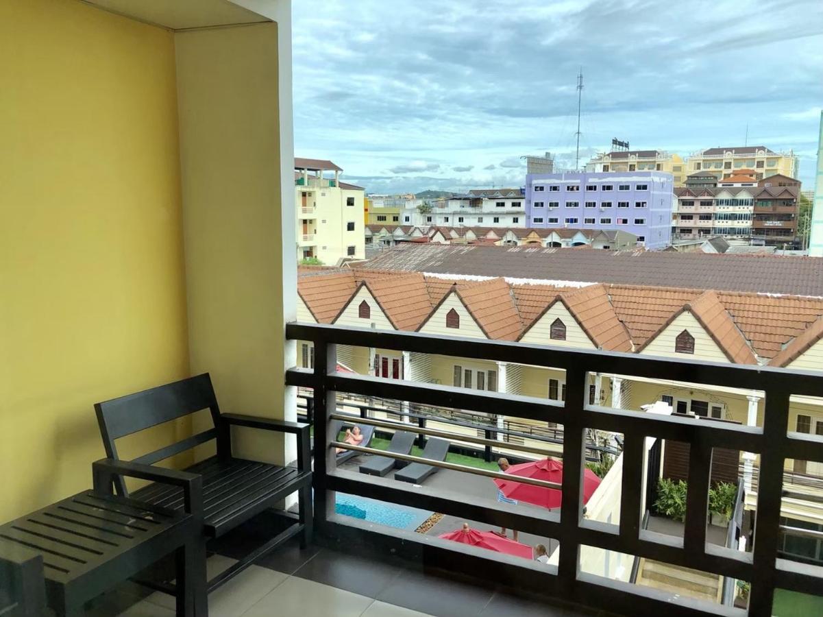 Grand Deluxe Double Room