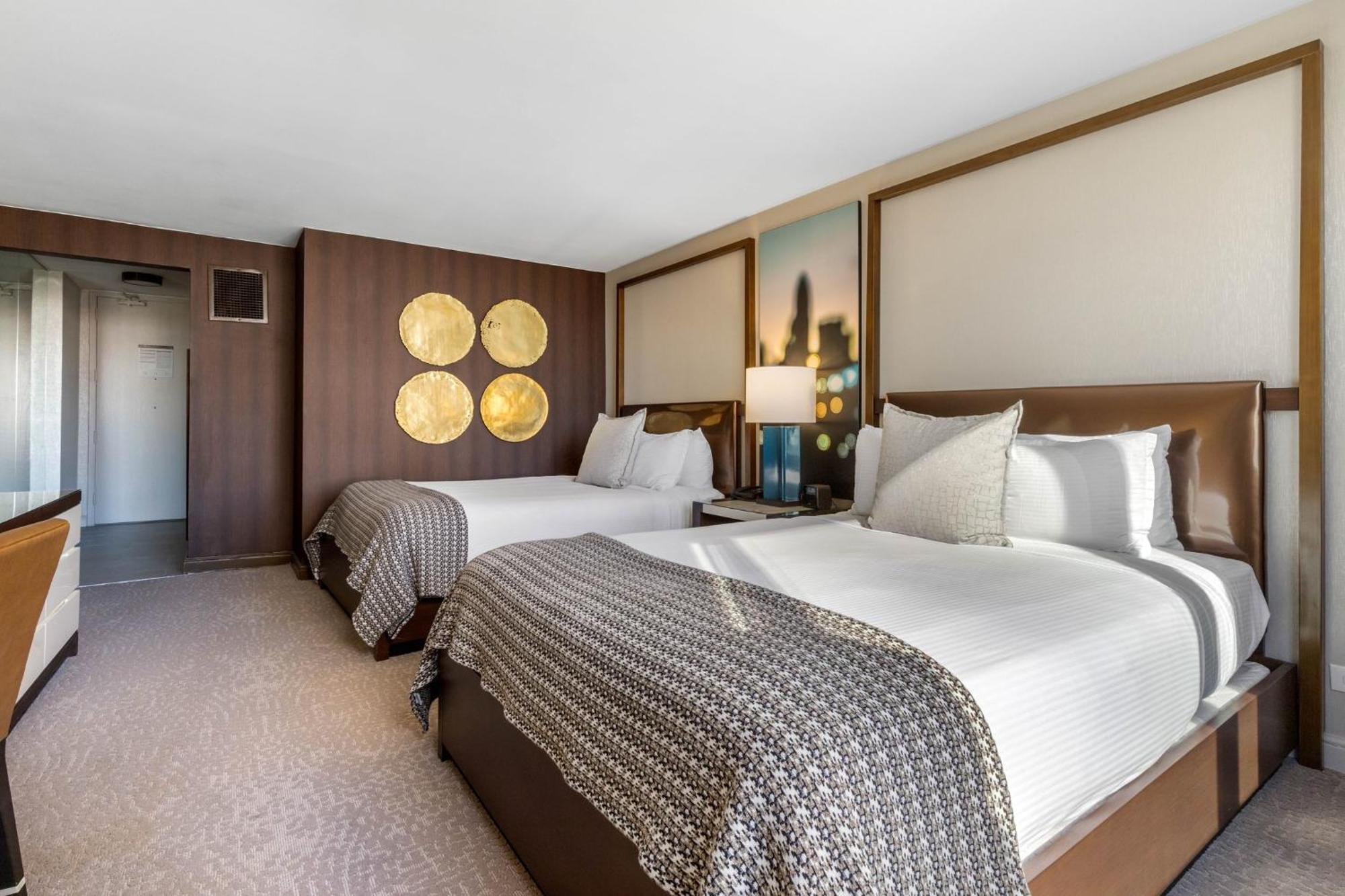 Premier Executive Room - 2 Queen Beds
