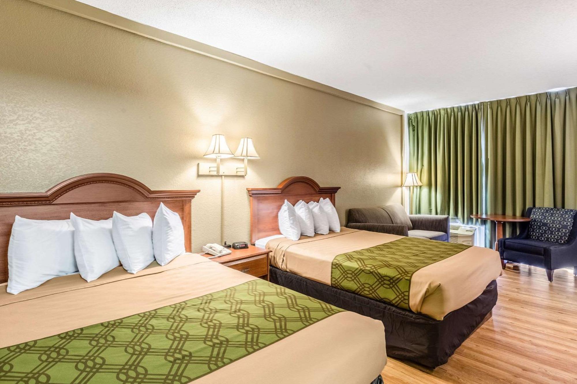 Deluxe Queen Room with Two Queen Beds,1276674811:JPEG