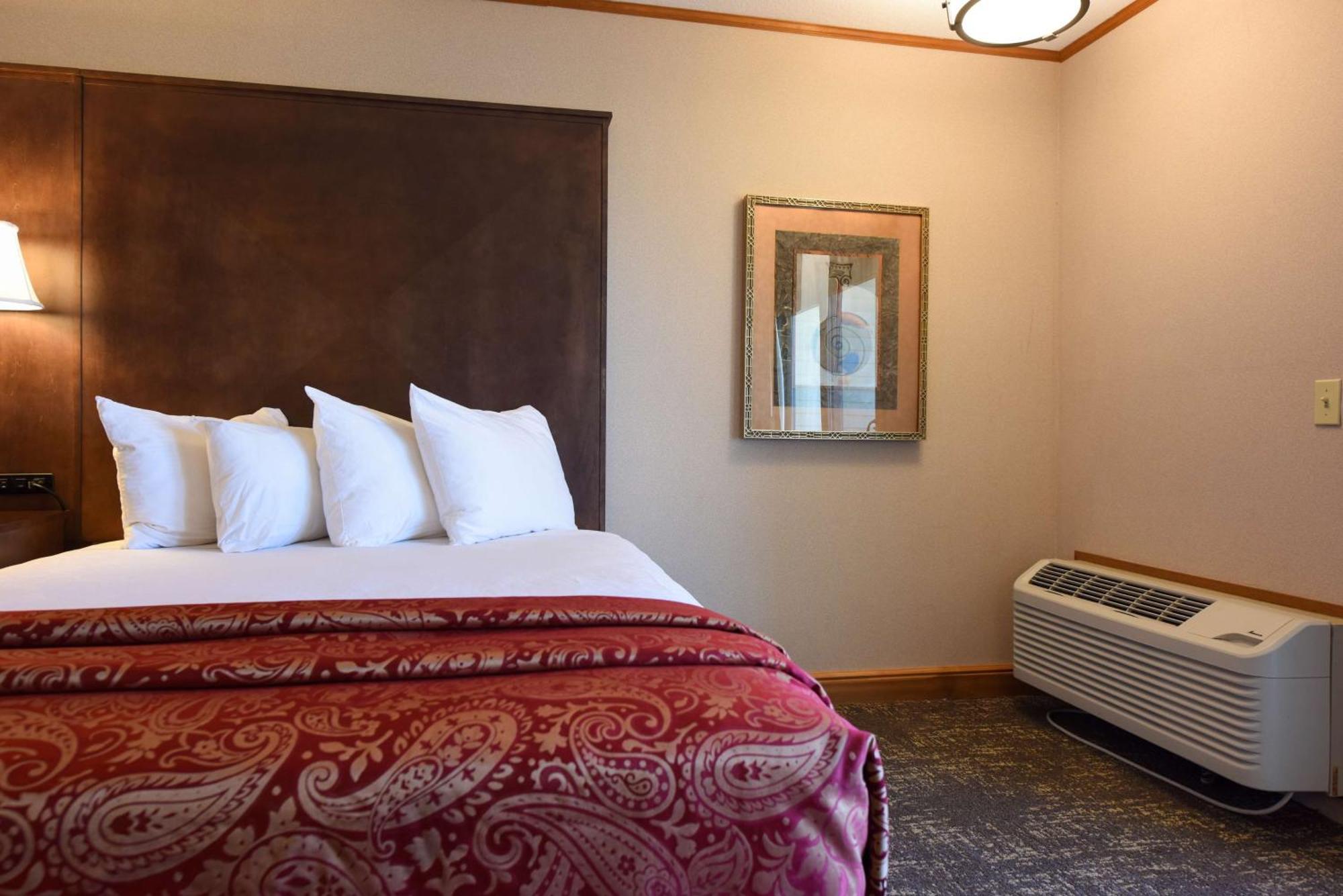 King Room with Spa Bath - Courtyard View,1435643395:JPEG