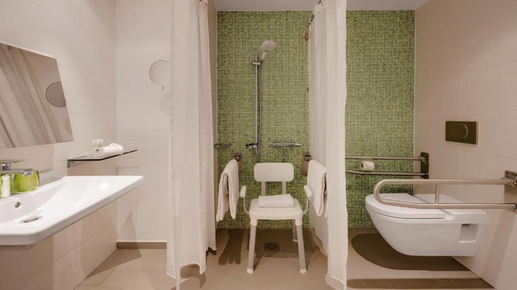 Standard King Room,1276881691:JPEG