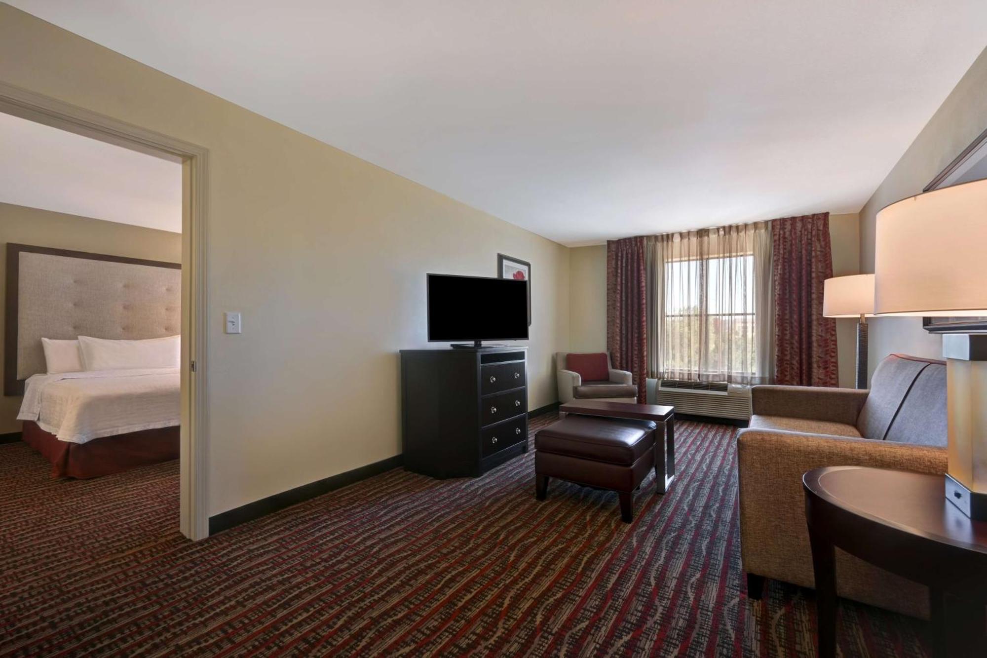 One-Bedroom Queen Suite with Two Queen Beds