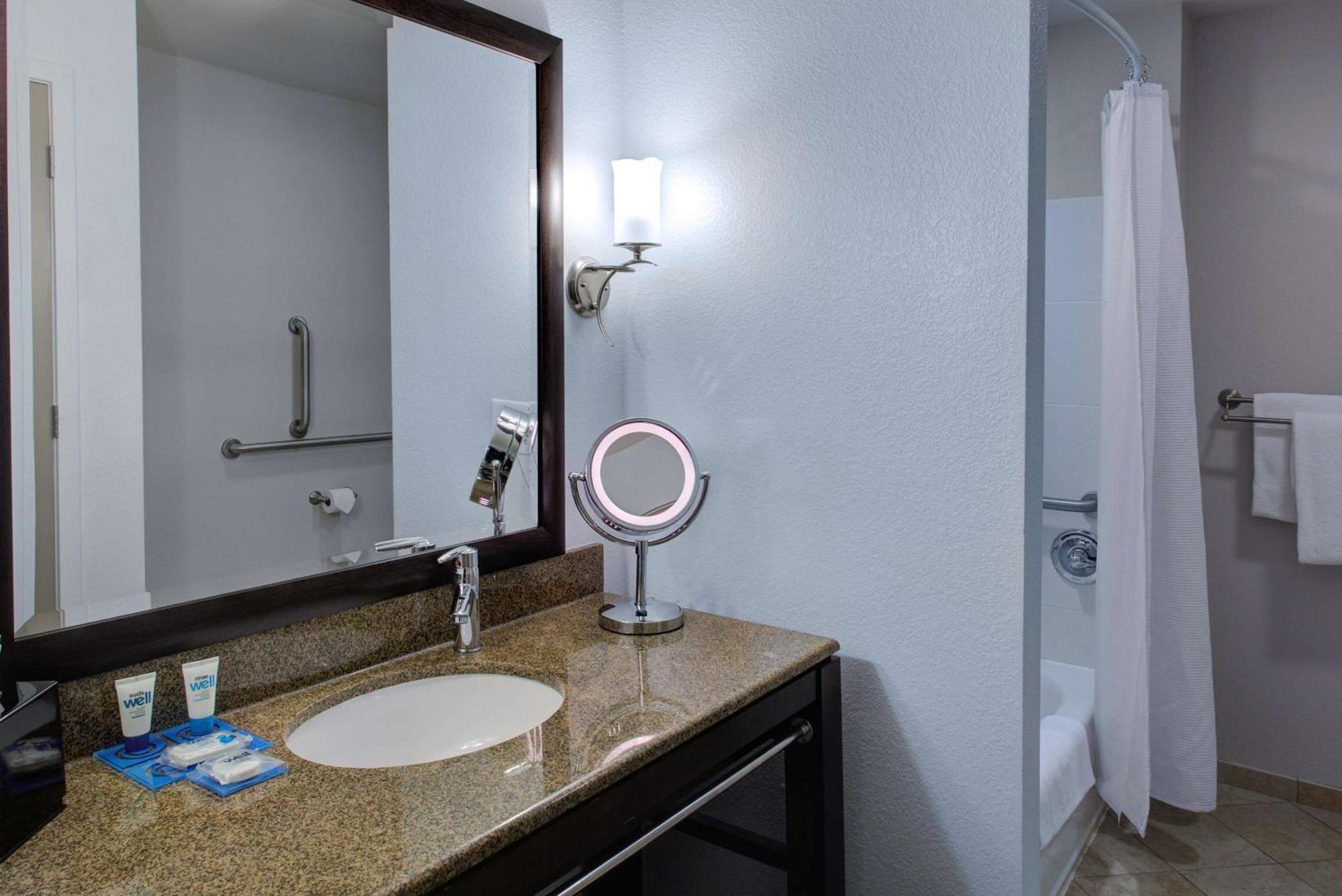 One-Bedroom King Suite,1758593385:JPEG