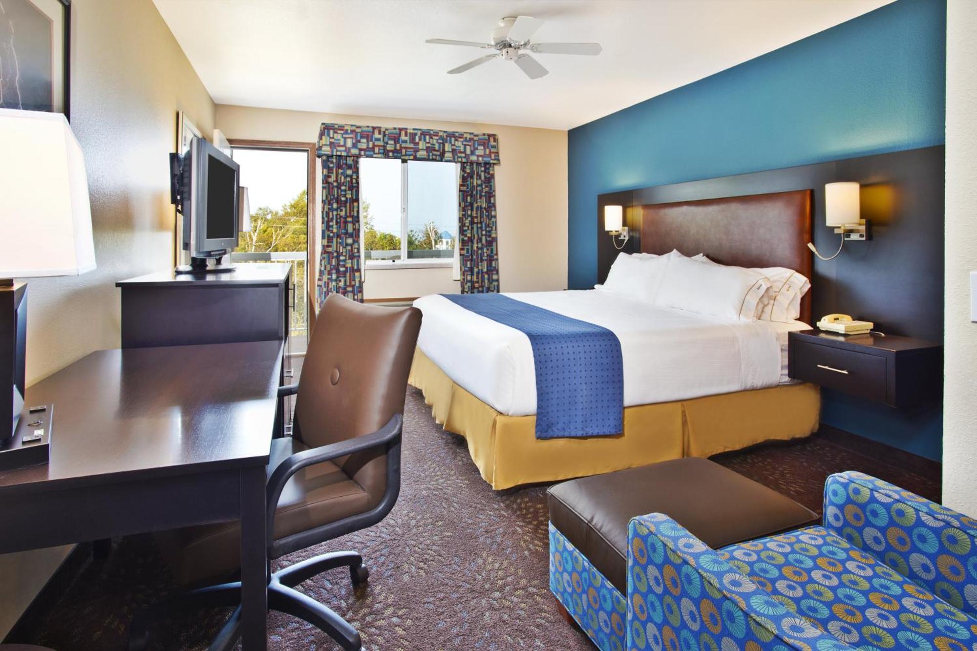Standard King Room,932708782:JPEG