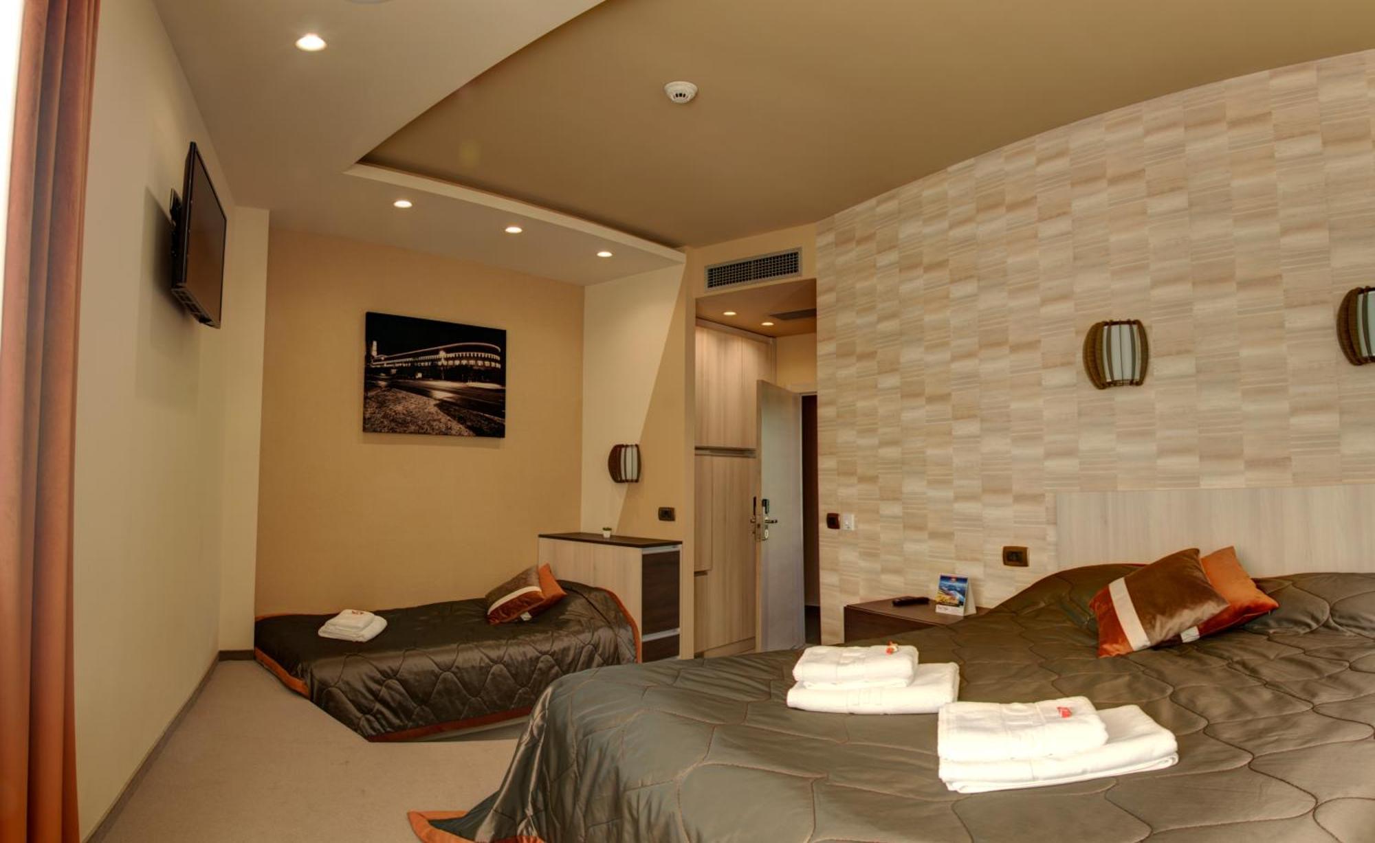 Triple Room,1284962866:JPEG