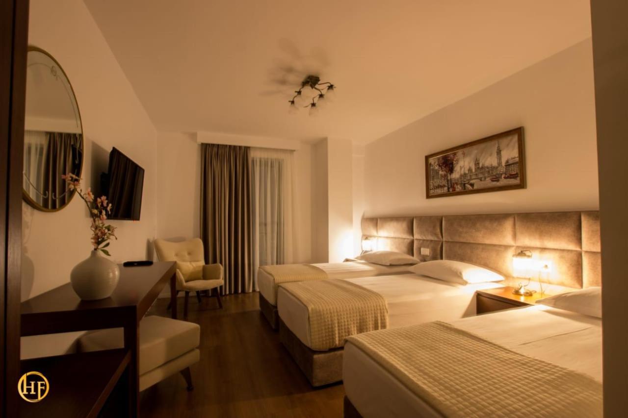 Triple Room with Balcony,1293002218:JPEG