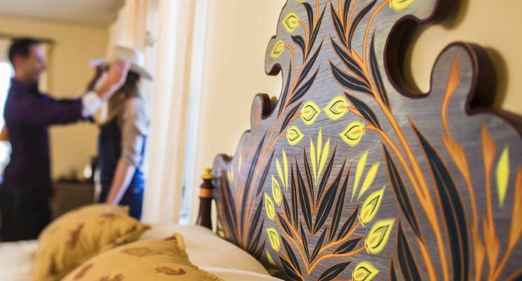 Traditional King Room,301075792:JPEG