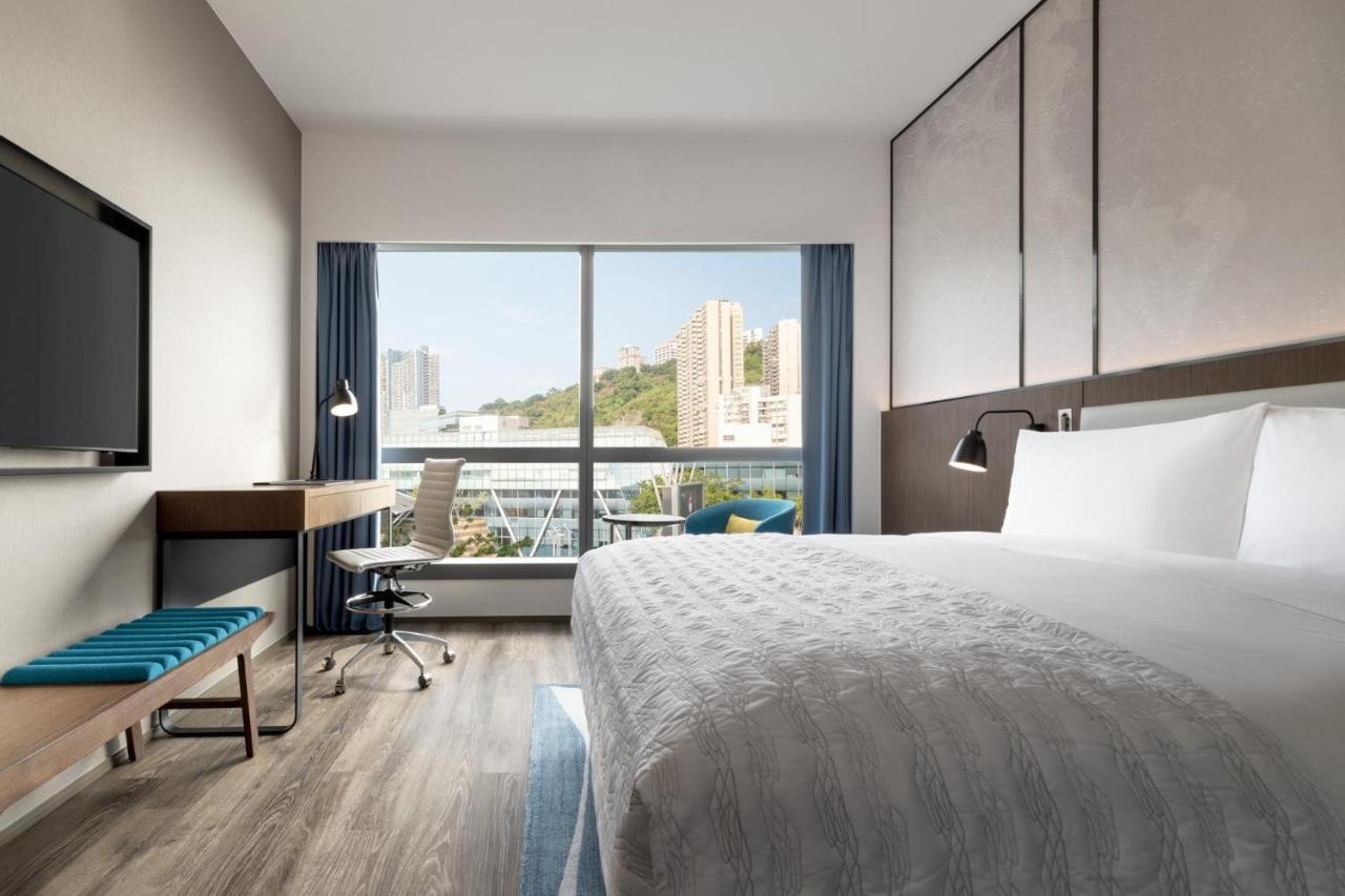 Family room with 1 King and 2 Twin Beds