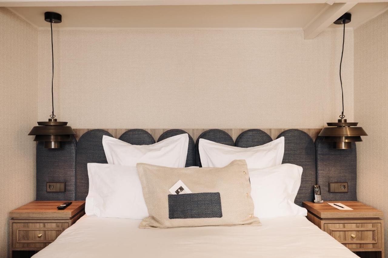 Small Double Room (Little Jewel - Rooftop View)