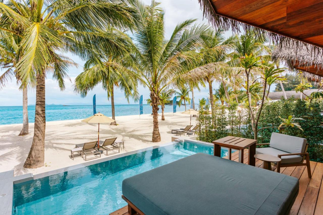 Sand Beachfront Pool Villa