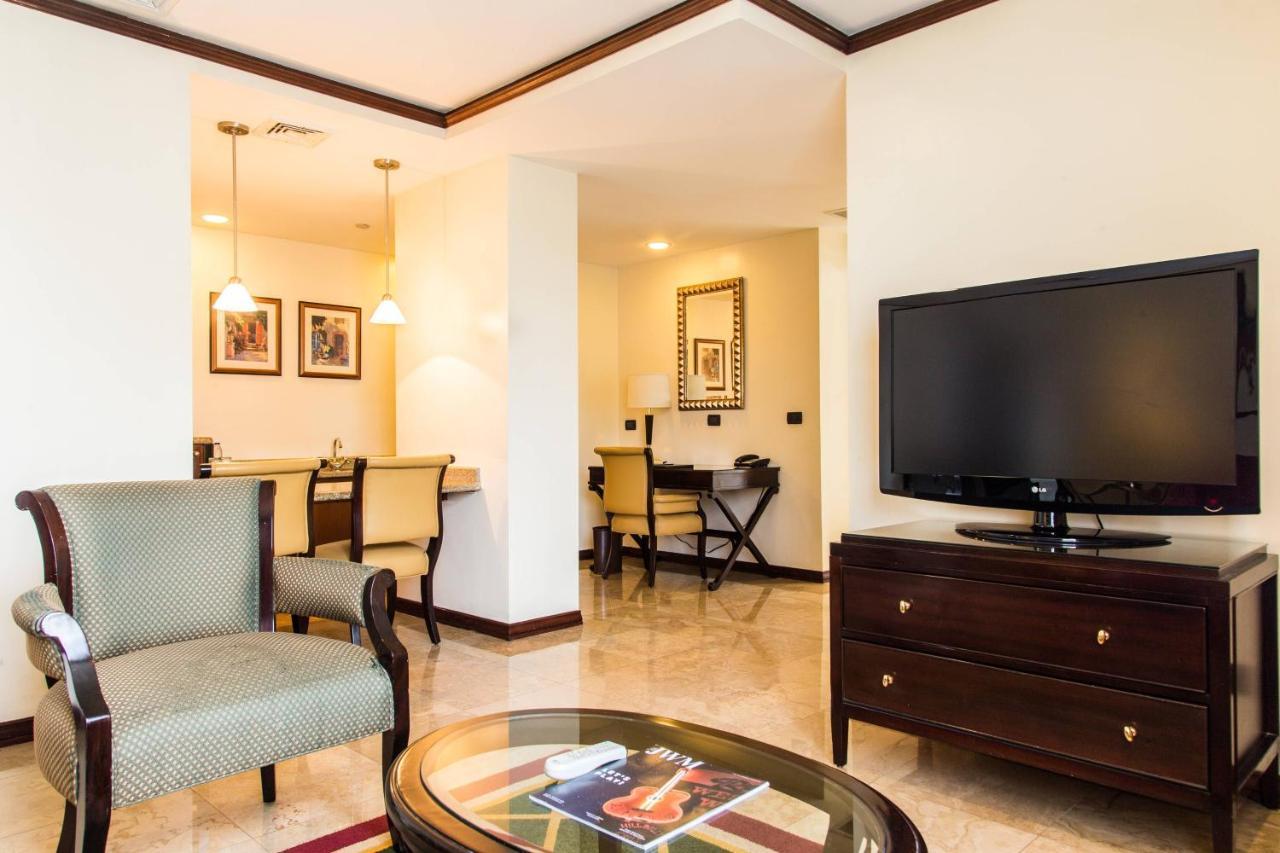 Executive Spa Suite