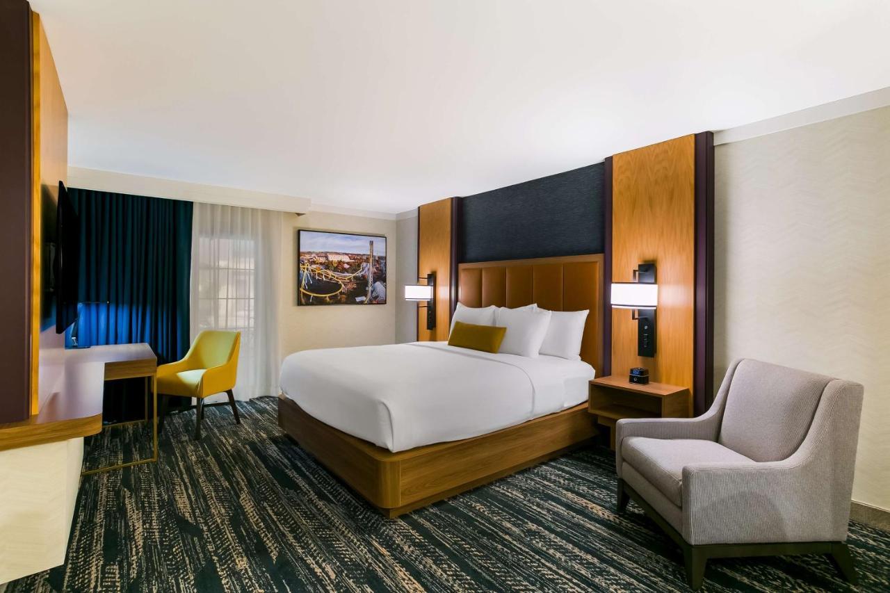 Two-Bedroom Suite,1380626324:JPEG