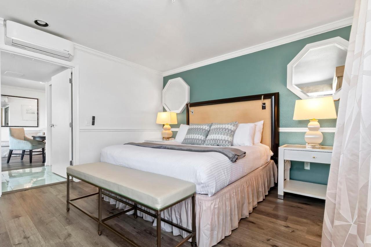 One-Bedroom Suite,1394255459:JPEG
