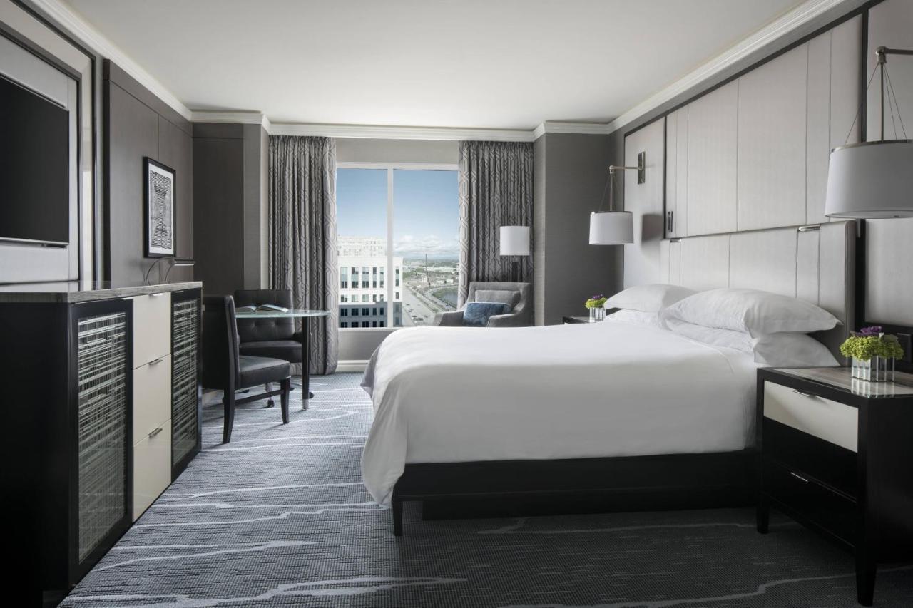 Guest room, 1 King Bed,1406788388:JPEG