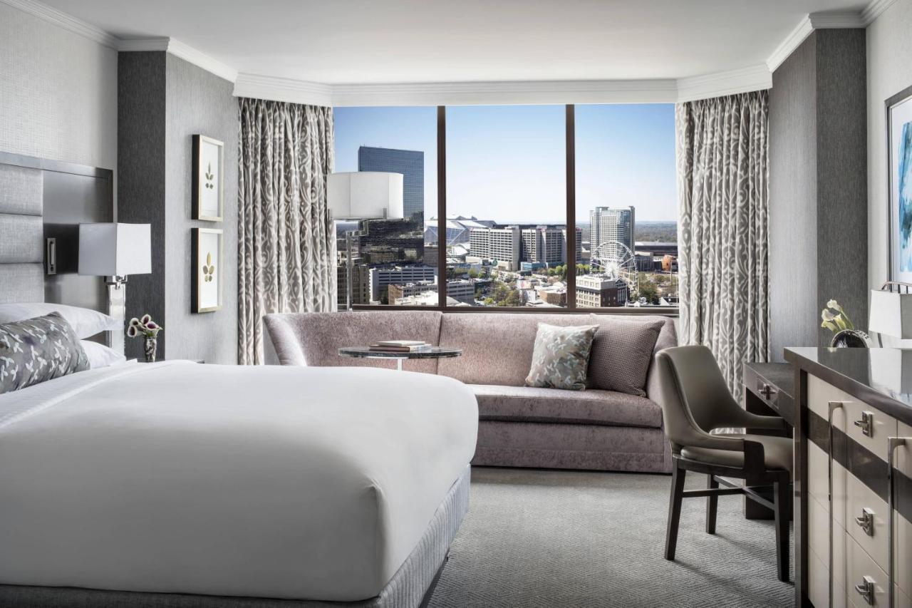 Club level, Guest room, 1 King Bed,1413642170:JPEG