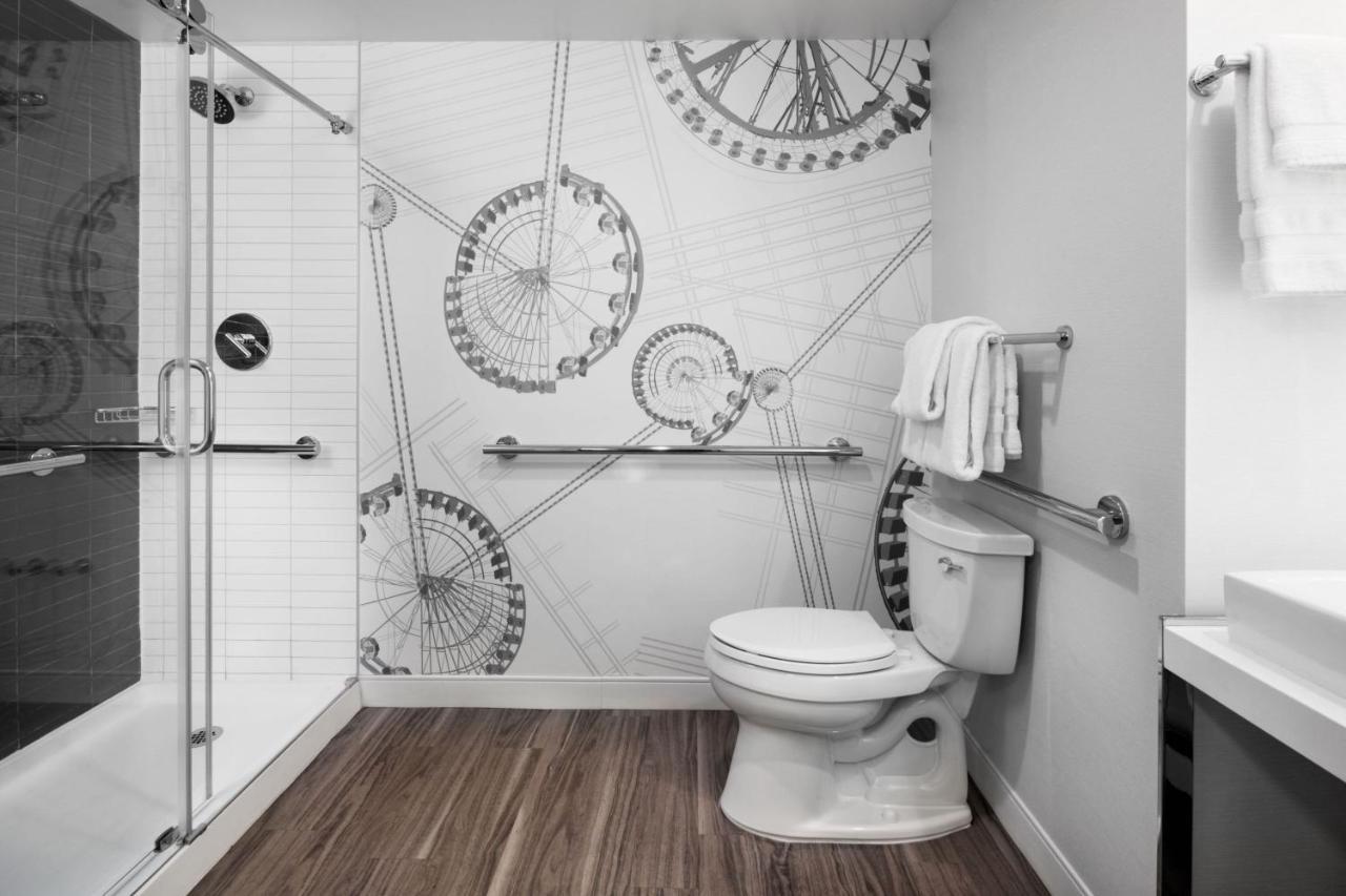 King Room,1413409820:JPEG