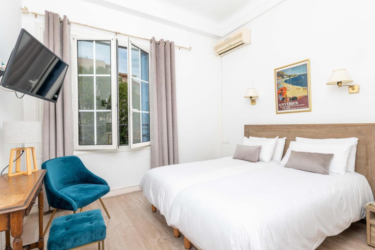 Large Superior Double Room,1403132375:JPEG