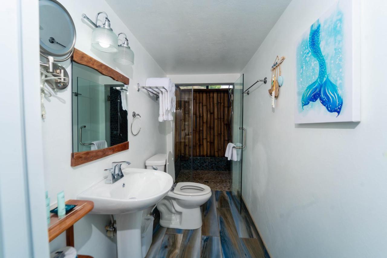 Queen Room with Garden View,1418685387:JPEG