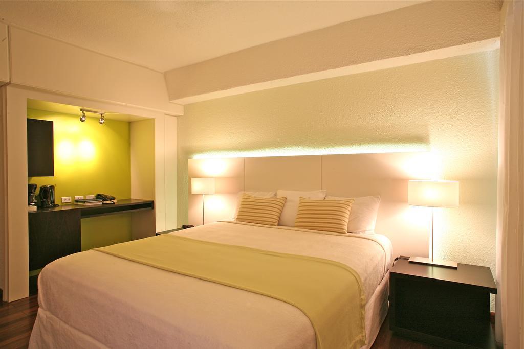 Junior Suite Room