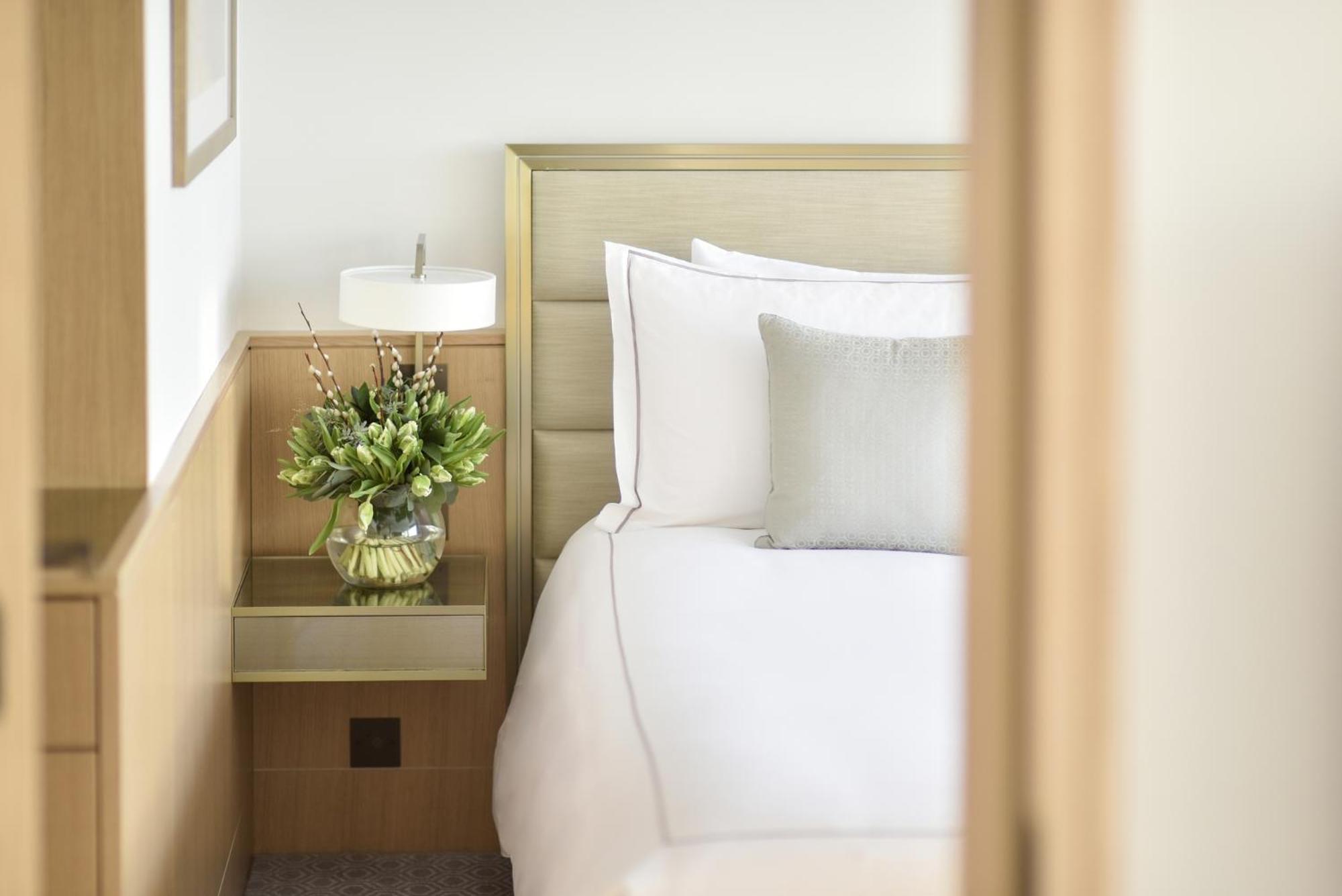 Classic Room,1549521613:JPEG