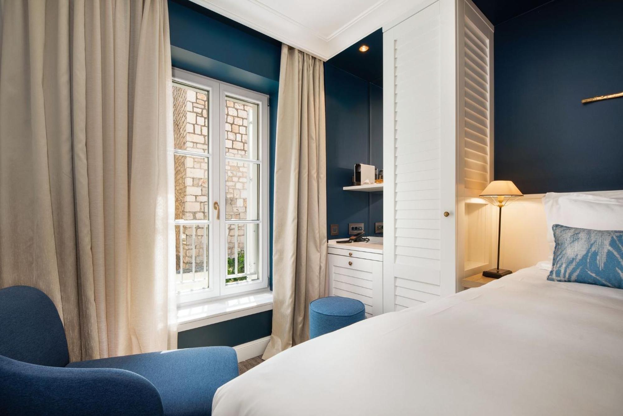 Premium Double or Twin Room,1253234155:JPEG