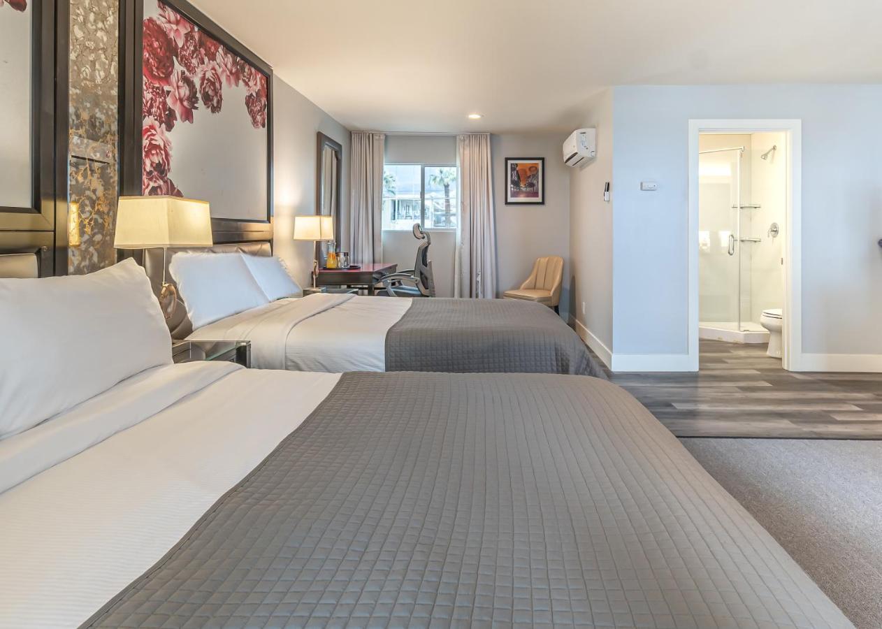 Standard Queen Room with Two Queen Beds