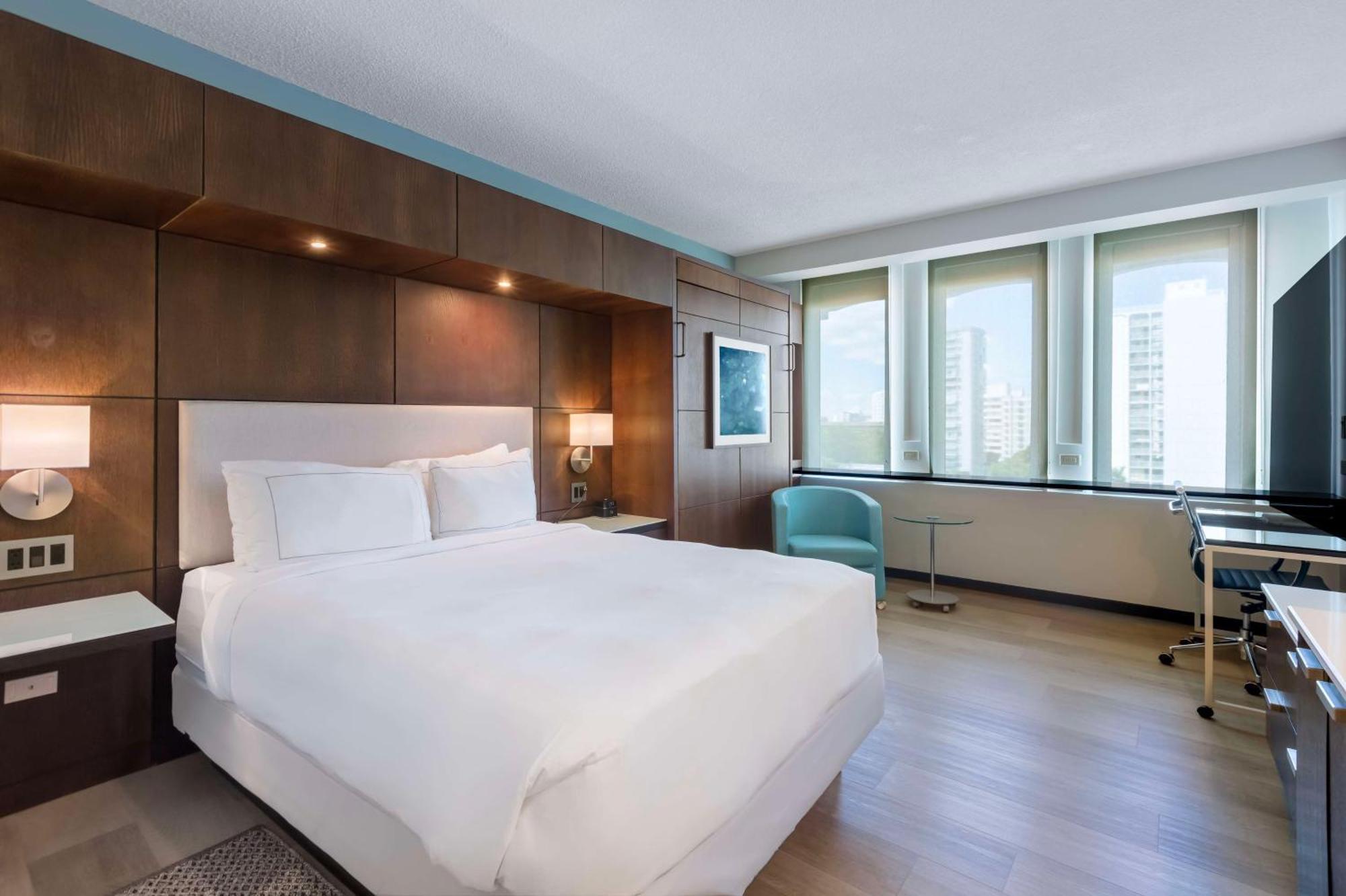 Queen Room with Extra Double Bed,1499173741:JPEG