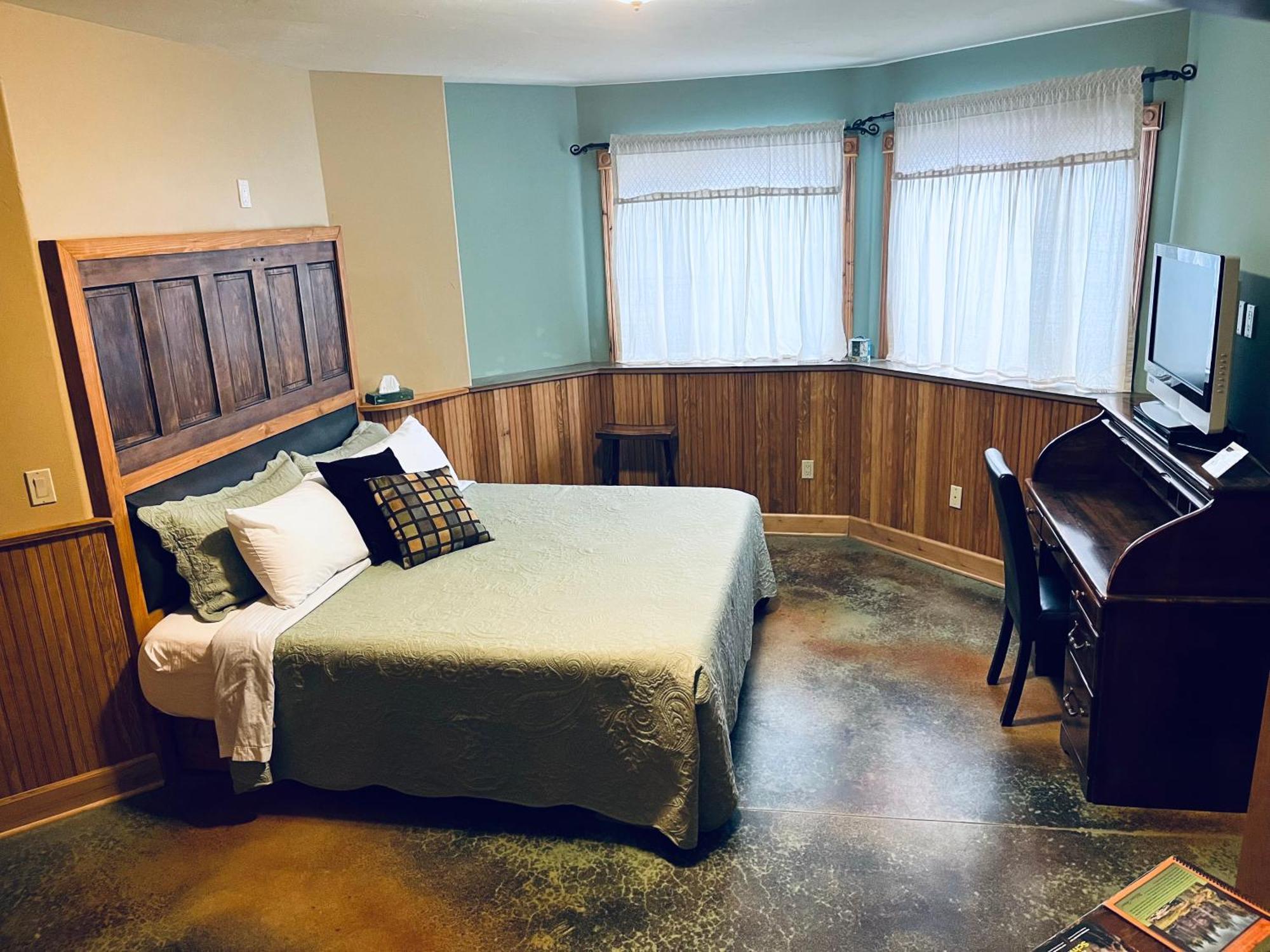 King Room,1039326613:JPEG