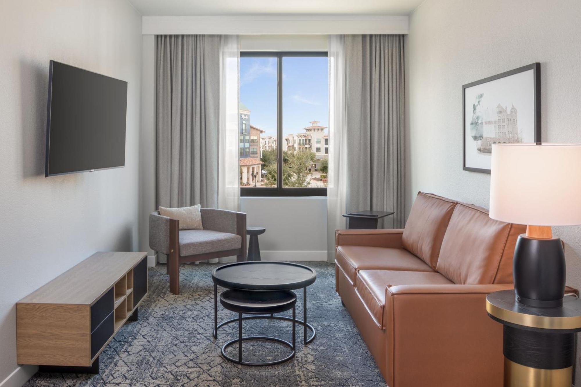 Executive, 1 Bedroom Executive Suite, 1 King,1500136939:JPEG