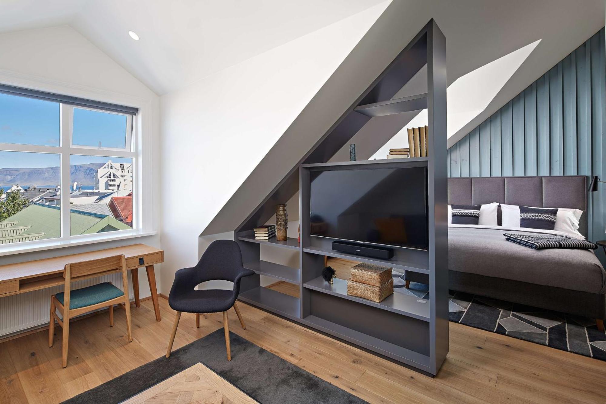 Junior Suite,1500974857:JPEG