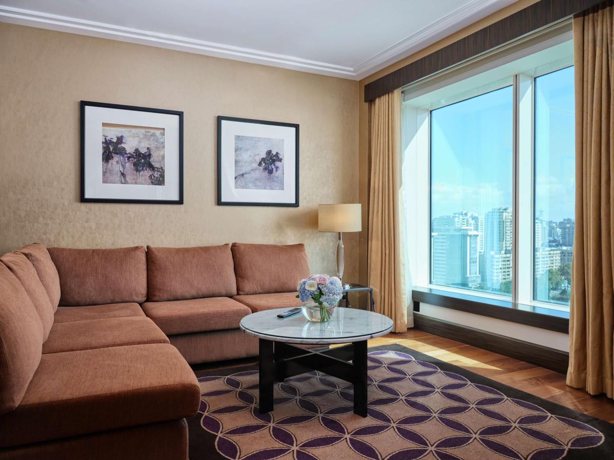 Caspian Suite with Executive Lounge Access,1499372272:JPEG